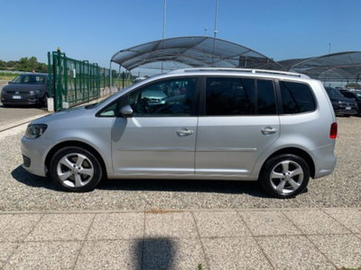 Volkswagen Touran 2.0 TDI 140 CV DSG Highline (8)