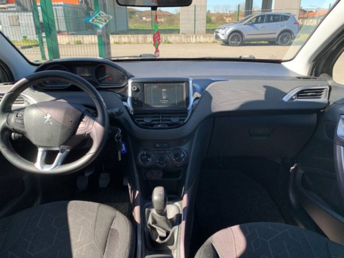 Peugeot 2008 100 Active (15)