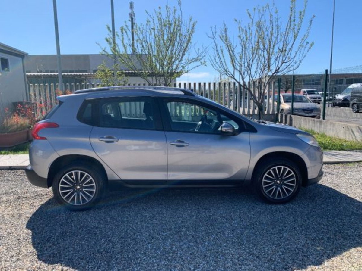 Peugeot 2008 100 Active (4)