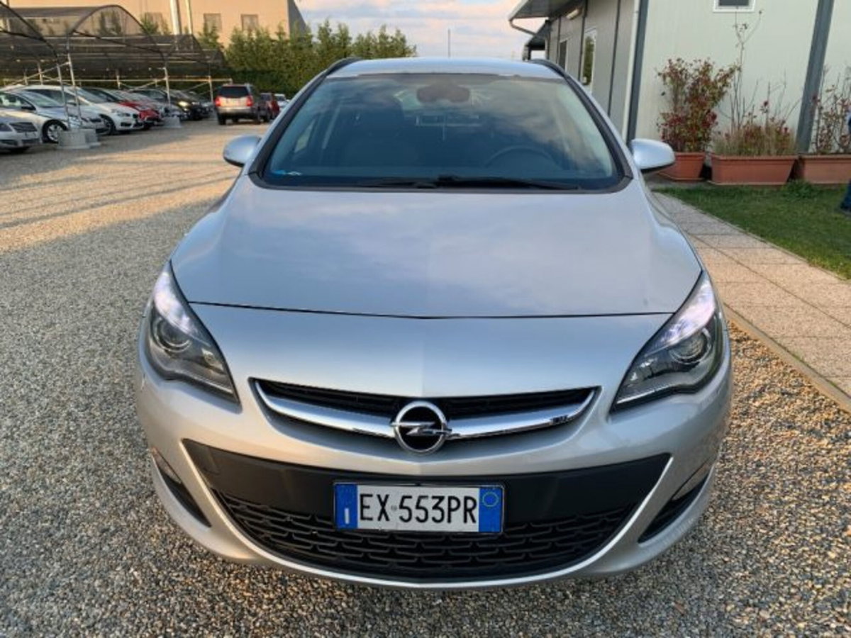 Opel Astra Station Wagon 1.6 CDTI EcoFLES&S Sports Cosmo (2)