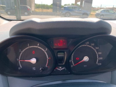 Ford Fiesta 1.2 82CV 5 porte (13)
