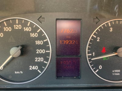 Mercedes-Benz Classe A 160 AUTOMATIC Executive (14)