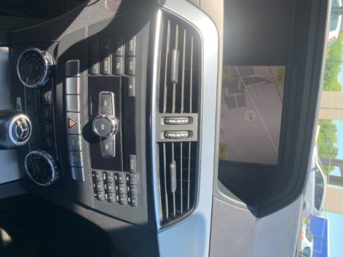 Mercedes-Benz Classe C Station Wagon 250 CDI BlueEFFICIENCY Avantgarde (16)