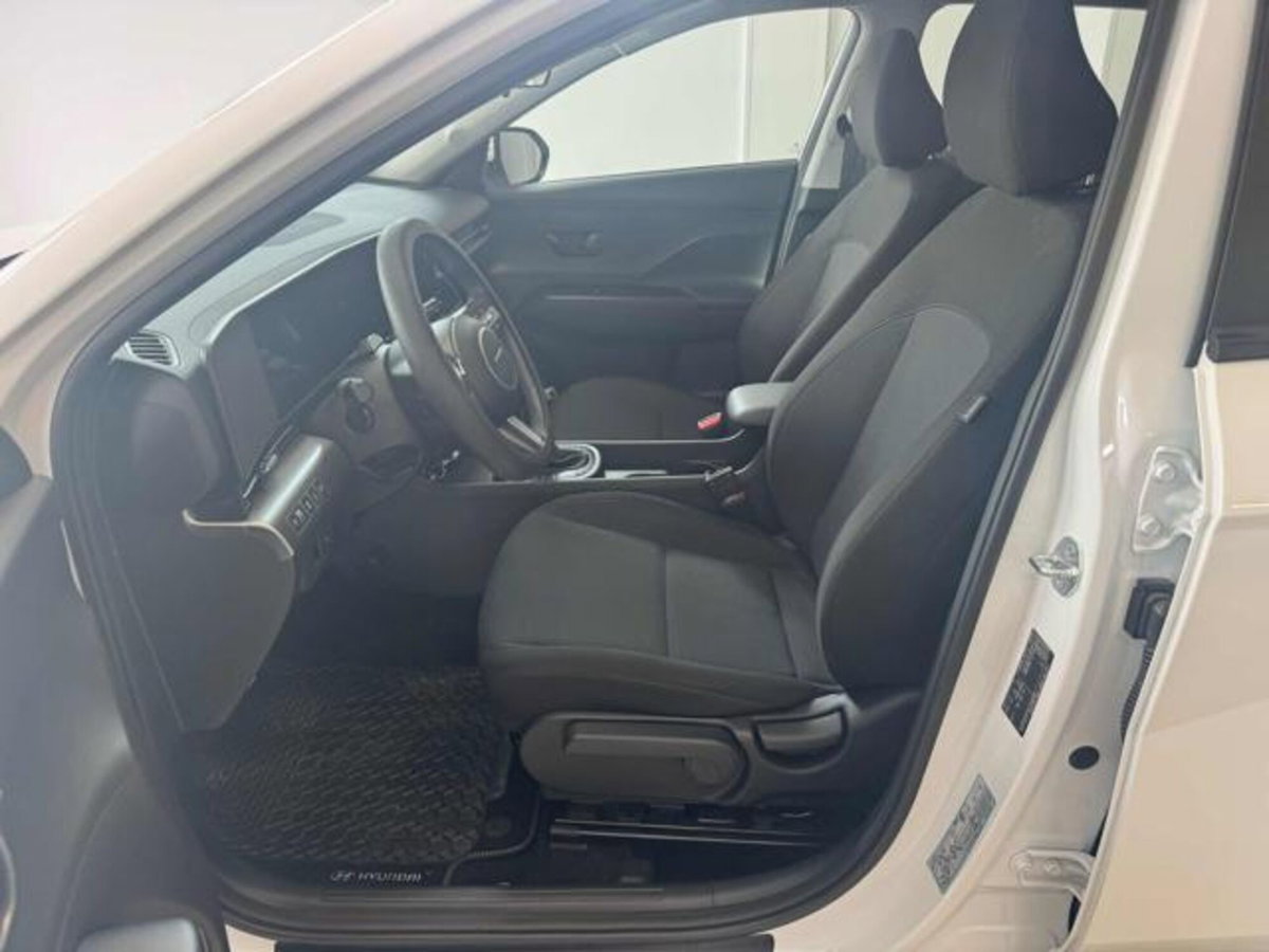 Hyundai Kona 1.0 t-gdi XTech 2wd 100cv mt (8)