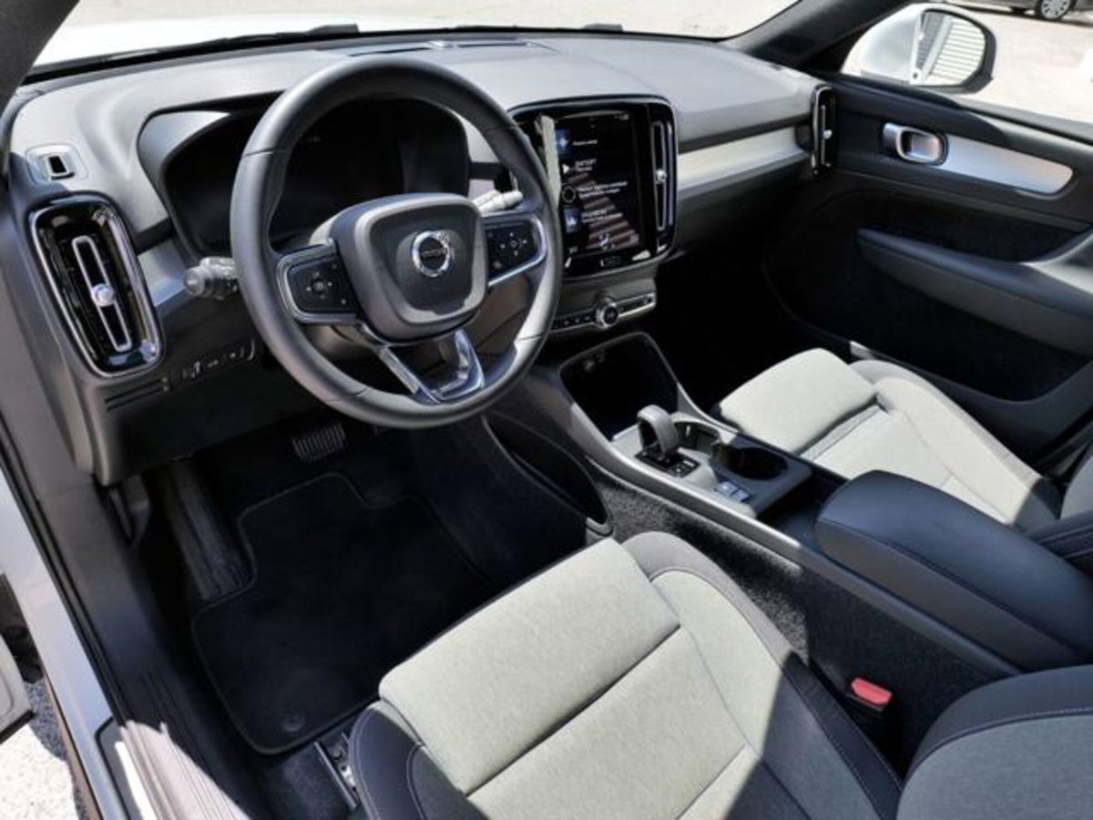 Volvo XC40 T5 Recharge Plug-in Hybrid automatico Core (6)