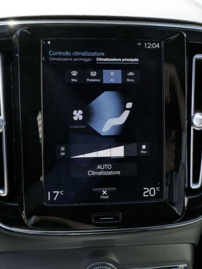 Volvo XC40 T5 Recharge Plug-in Hybrid automatico Core (9)