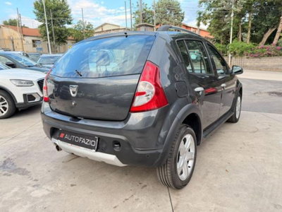 Dacia Sandero Stepway 1.6 8V GPL 85CV (9)