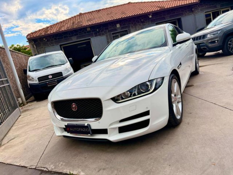 Jaguar XE 2.0 D Turbo 180 CV AWD aut. Prestige