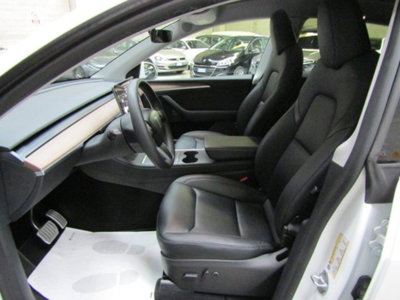 Tesla Model Y Long Range Dual Motor awd (10)
