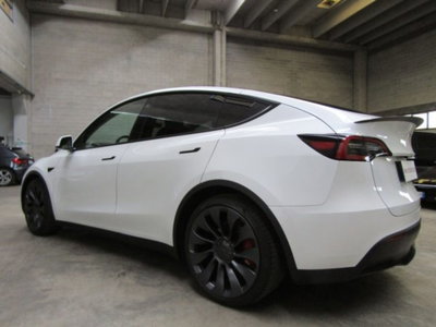Tesla Model Y Long Range Dual Motor awd (8)