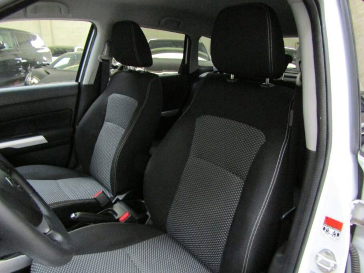 Suzuki Vitara 1.6 VVT V-Top (10)