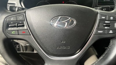 Hyundai i20 1.2 84 CV 5 porte Econext Comfort (12)