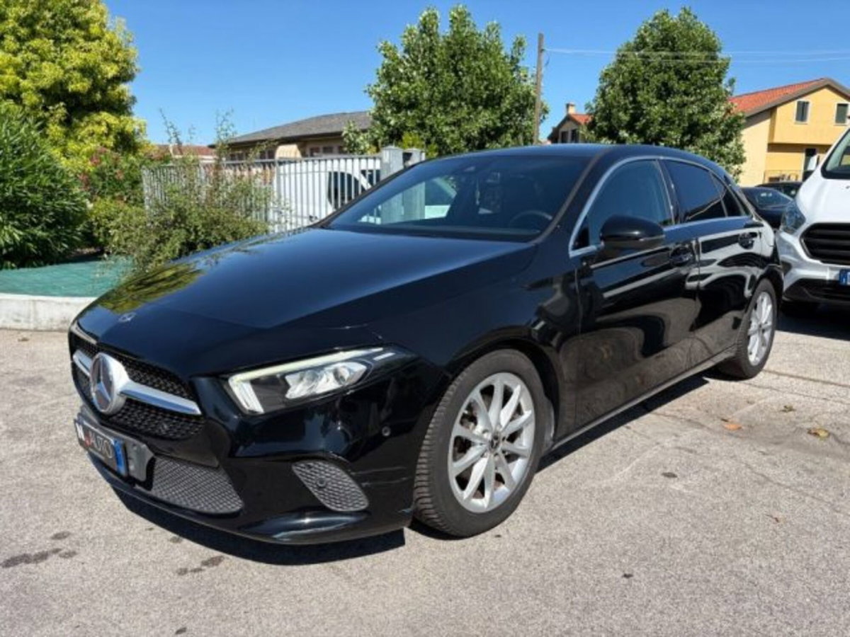 Mercedes-Benz Classe A Sedan 180 d Automatic 4p. Sport
