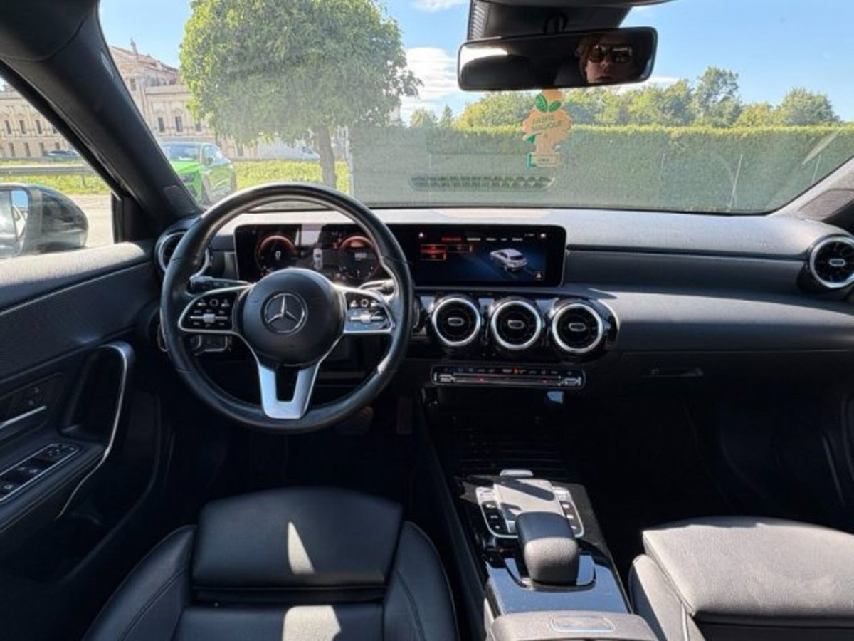 Mercedes-Benz Classe A Sedan 180 d Automatic 4p. Sport (10)