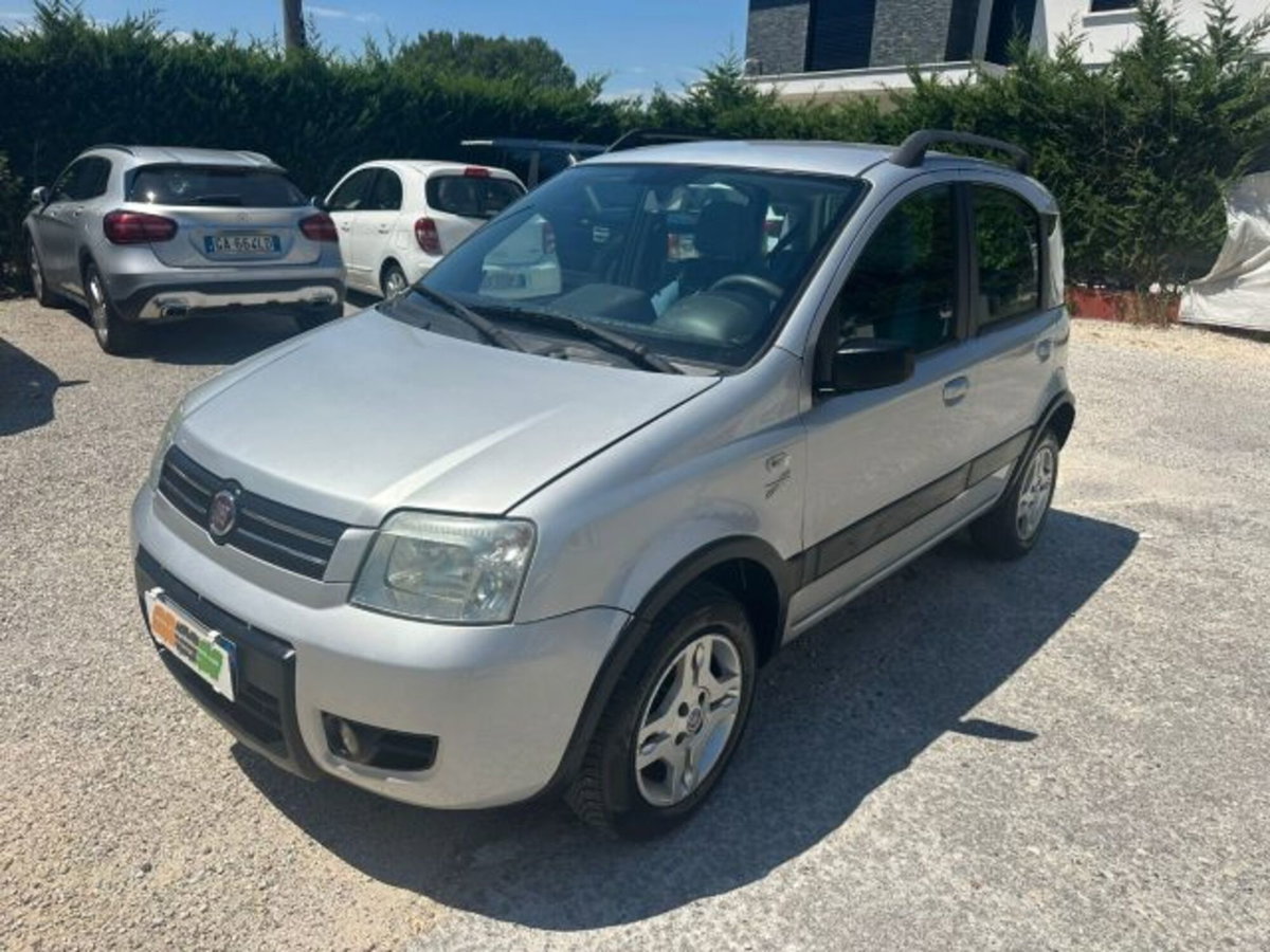 Fiat Panda 1.2 4x4 Climbing (16)