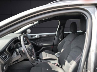 Ford Focus 1.0 EcoBoost Hybrid 125 CV Power. 5p. ST-Line Design (11)