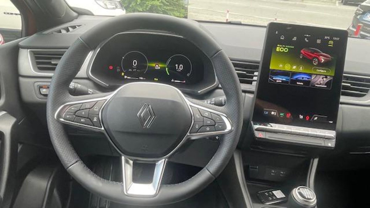 Renault Captur 1.2 eco-g Techno 120cv (11)