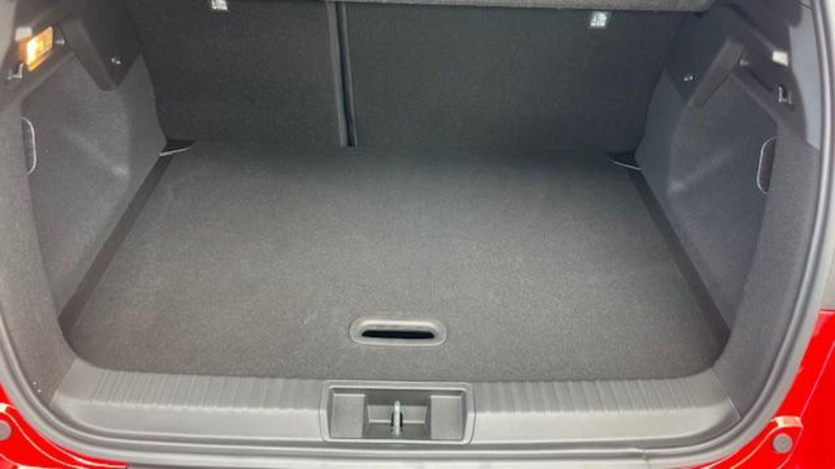 Renault Captur 1.2 eco-g Techno 120cv (8)