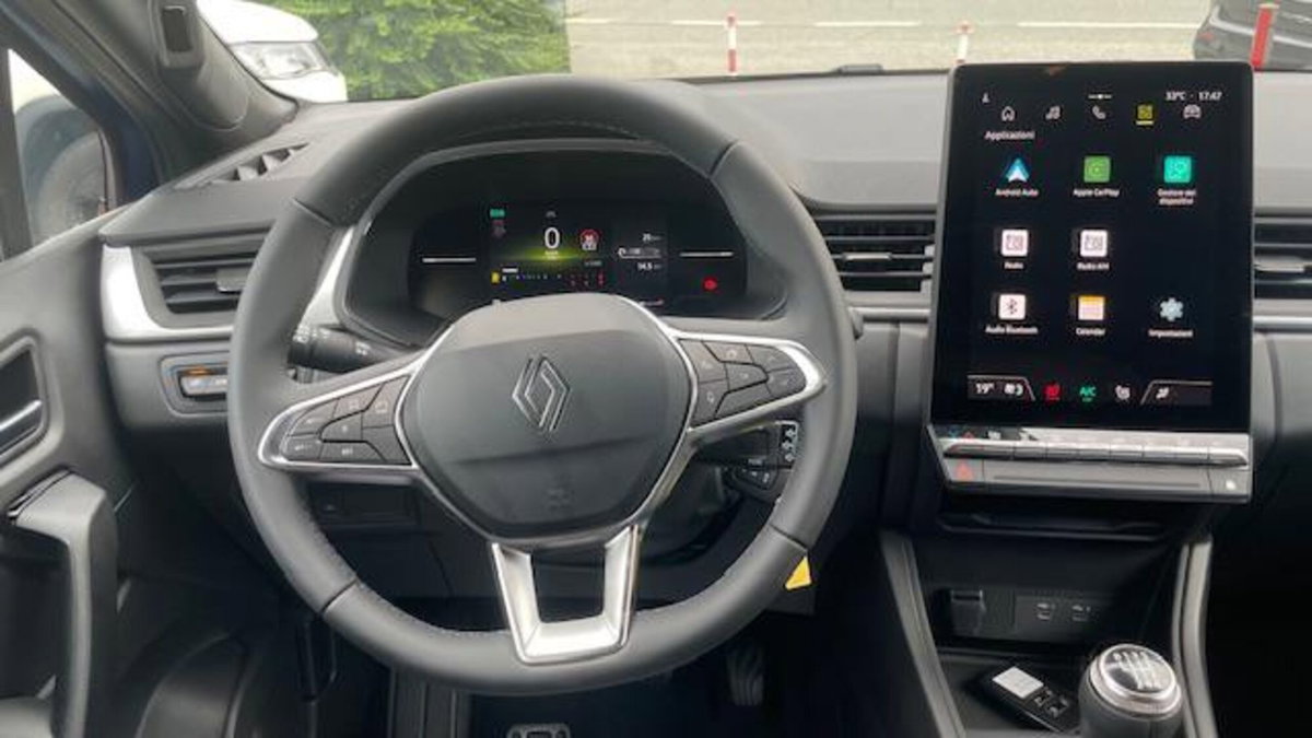 Renault Captur 1.2 eco-g Techno 120cv (8)