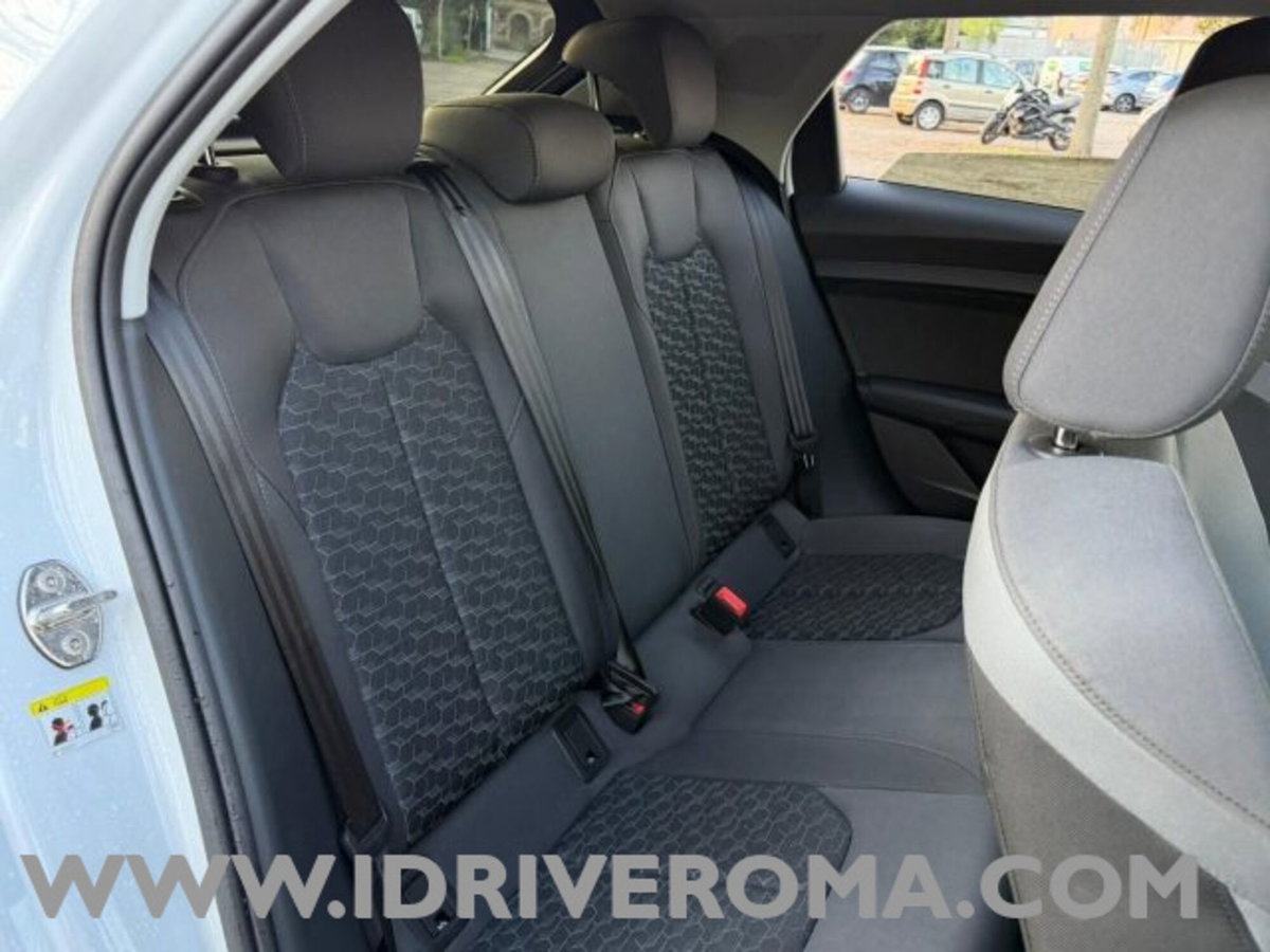 Audi A1 Sportback 30 1.0 tfsi S Line Edition 116cv s-tronic (12)