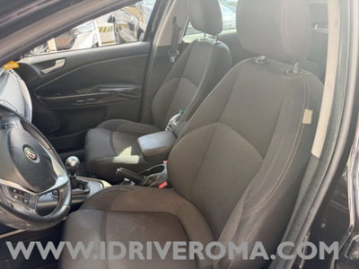 Alfa Romeo Giulietta 1.6 JTDm Giulietta 120cv (8)