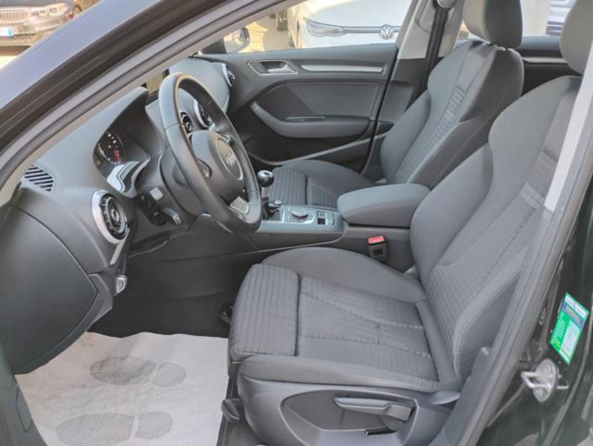 Audi A3 Sedan 1.6 TDI clean diesel Ambition (12)