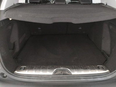 Peugeot 2008 120 S&S Allure (19)
