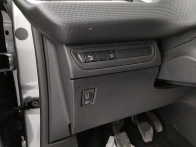 Peugeot 2008 120 S&S Allure (6)