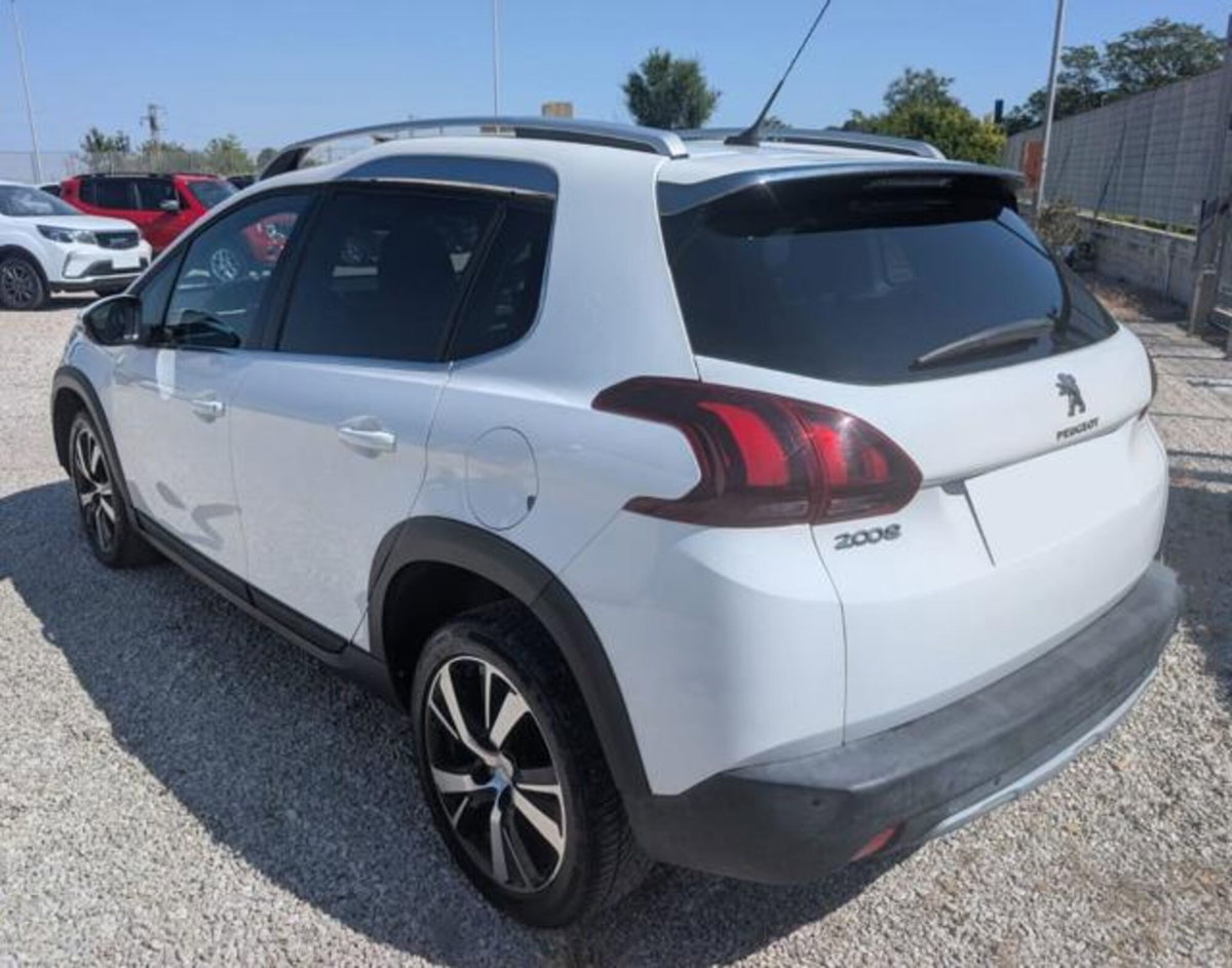 Peugeot 2008 100 S&S Allure (4)