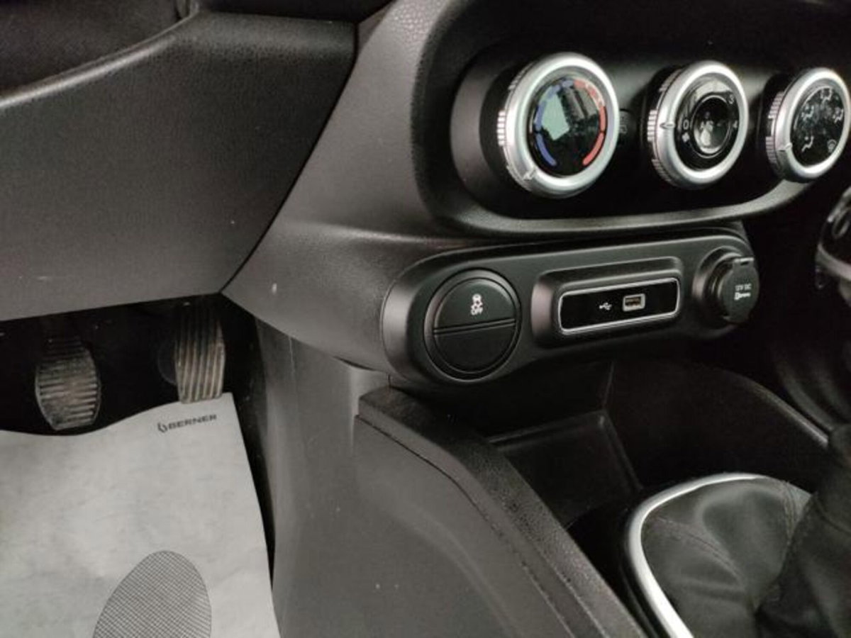 Fiat 500L 1.4 95 CV City Cross (15)