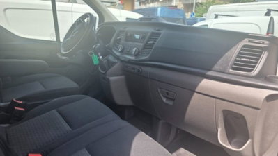 Ford Transit Custom Furgone 300 2.0 EcoBlue 130 PC-DC Furgone Trend (12)