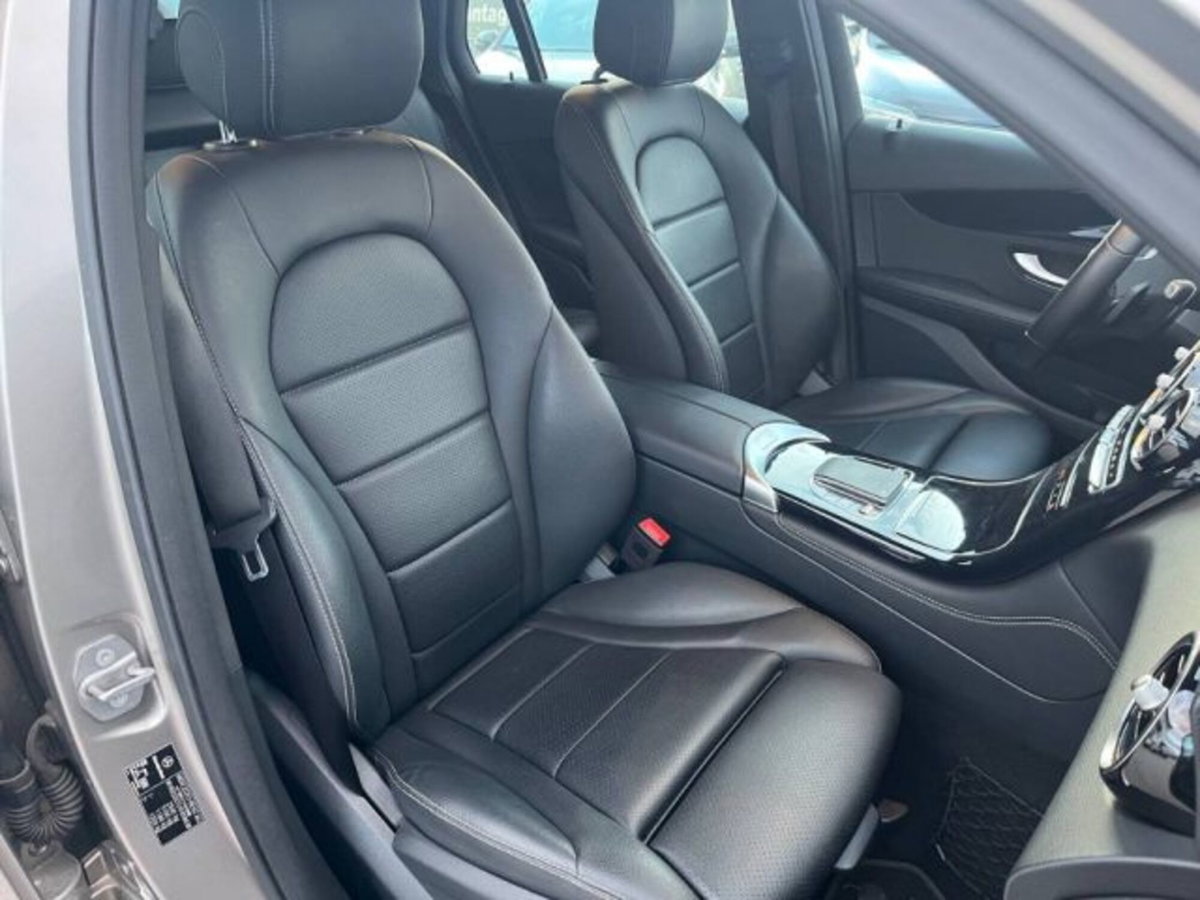 Mercedes-Benz GLC Coupé 220 d 4Matic Coupé Premium (10)