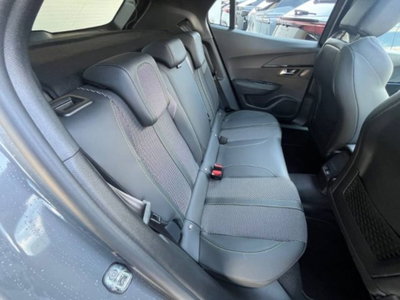Peugeot 2008 1.2 hybrid GT 145cv e-dcs6 (14)