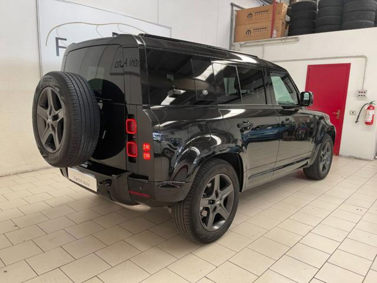 Land Rover Defender 110 3.0d mhev X-Dynamic SE awd 200cv auto 7p.ti (3)