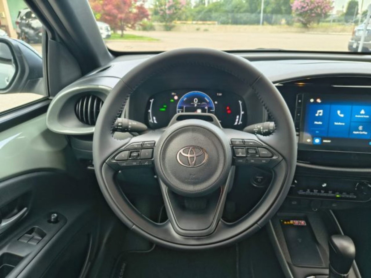 Toyota Aygo X 1.5 hybrid Icon e-cvt (10)