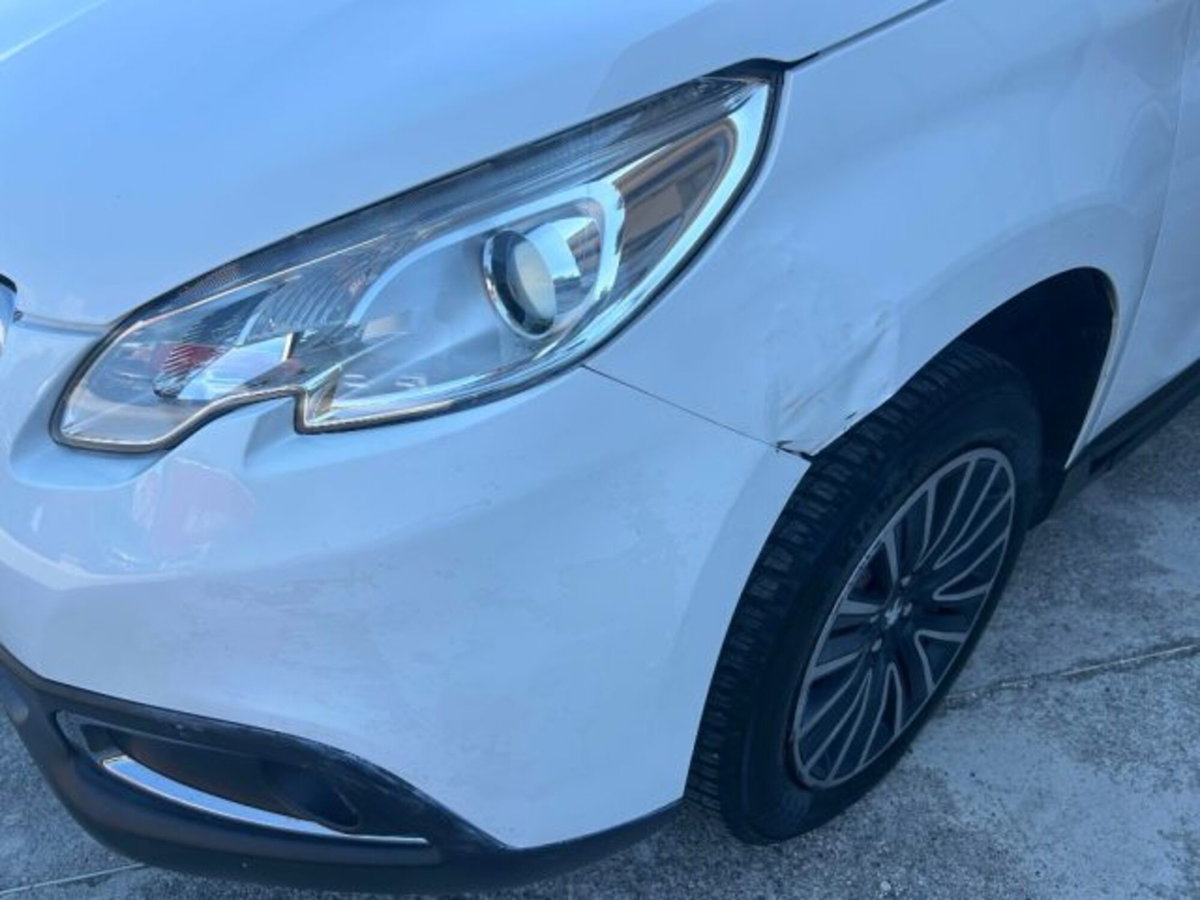 Peugeot 2008 82 Access (2)