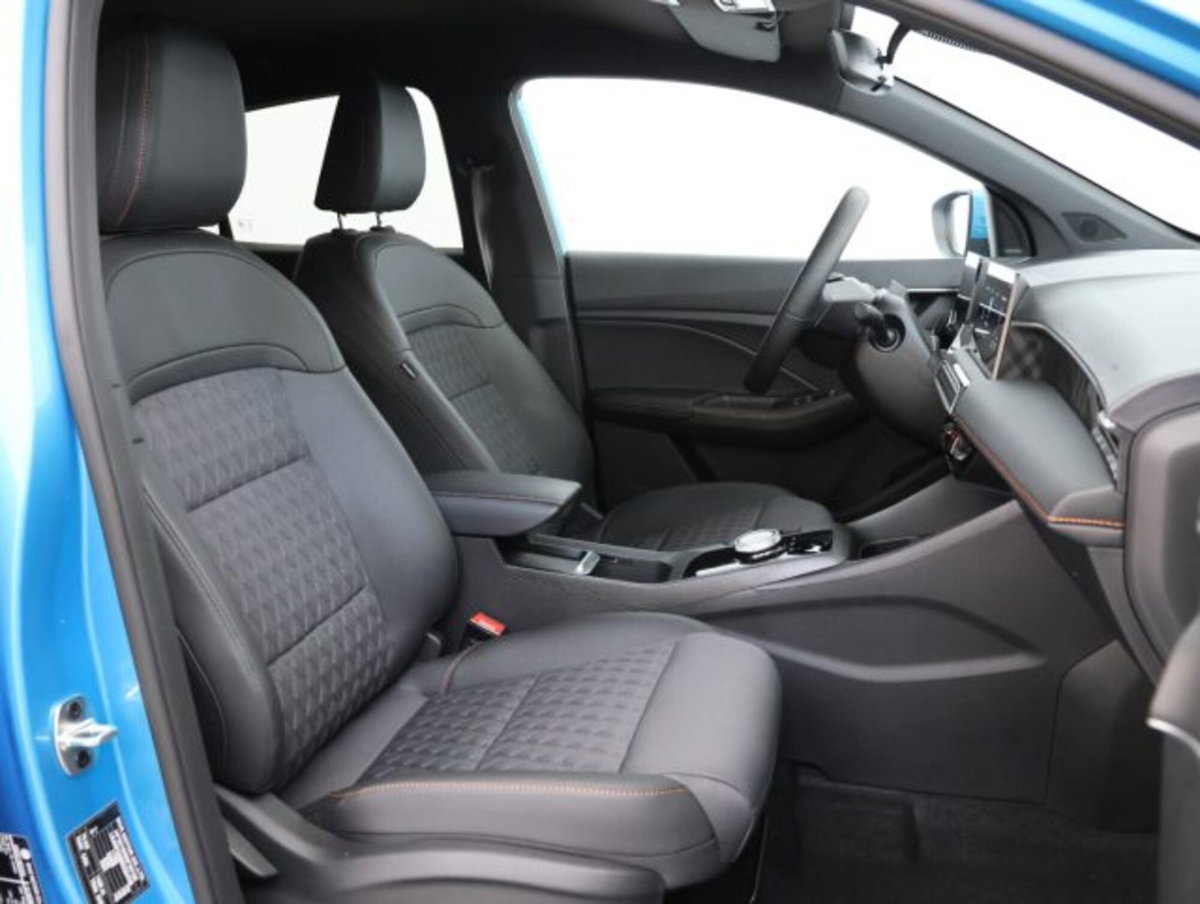 Mg MG3 1.5 Standard (11)