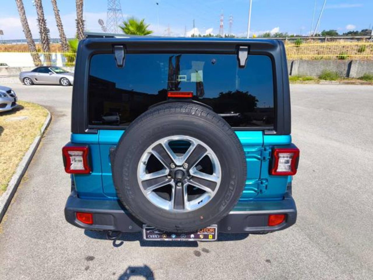 Jeep Wrangler Unlimited 2.2 Mjt II Night Eagle (6)