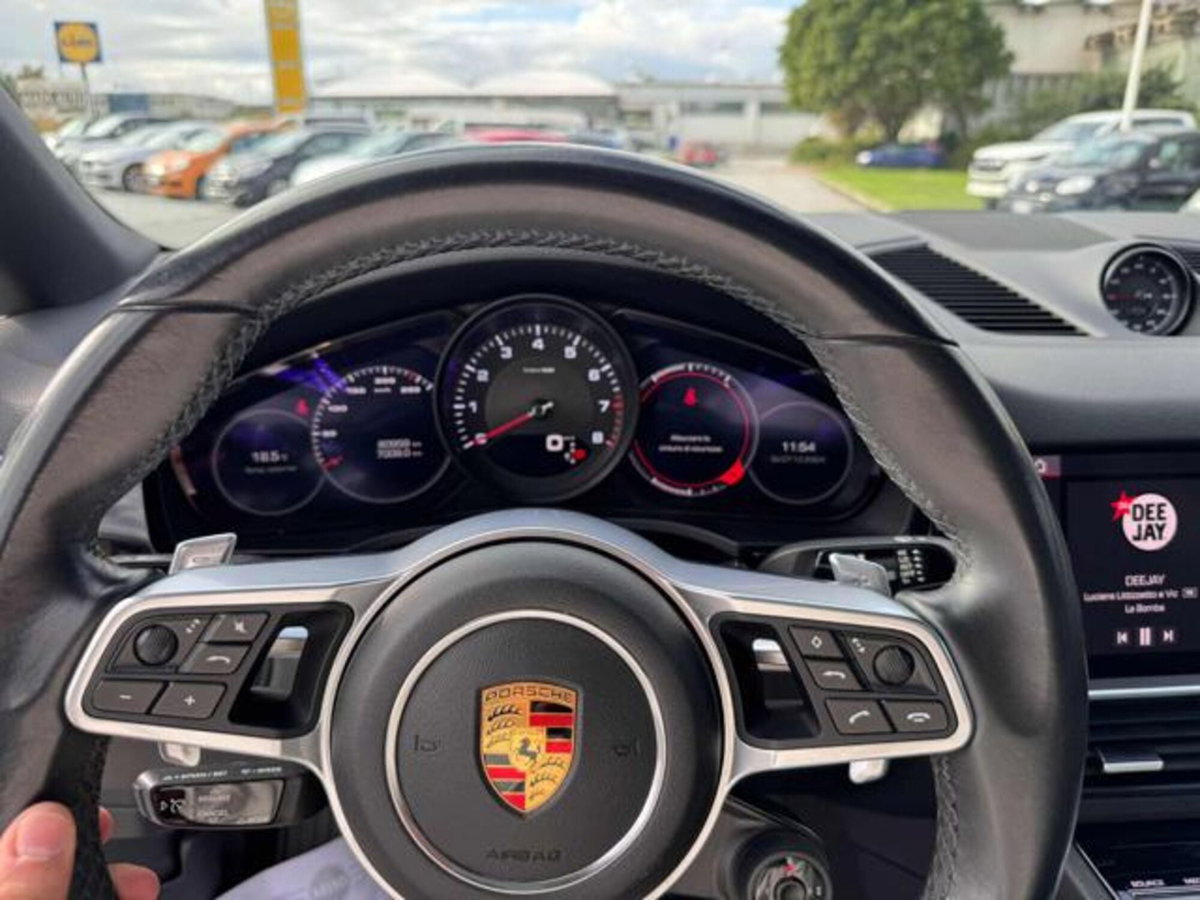 Porsche Cayenne Coupé 3.0 V6 (15)