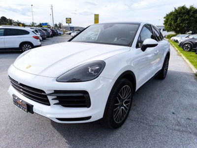 Porsche Cayenne Coupé 3.0 V6 (2)