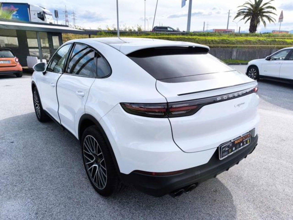 Porsche Cayenne Coupé 3.0 V6 (4)