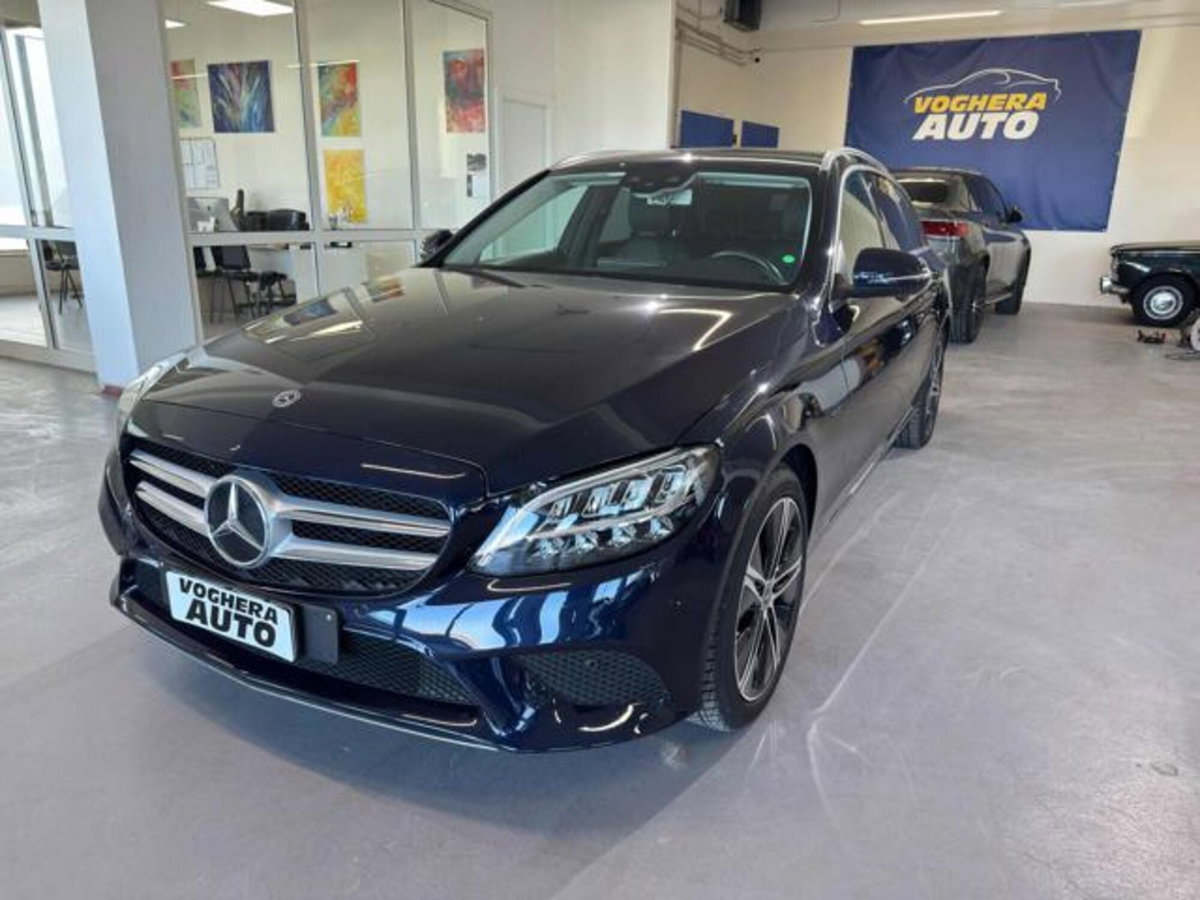 Mercedes-Benz Classe C Station Wagon 300 de Auto EQ-Power Premium (2)