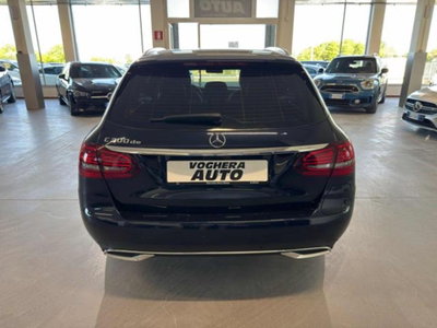 Mercedes-Benz Classe C Station Wagon 300 de Auto EQ-Power Premium (4)