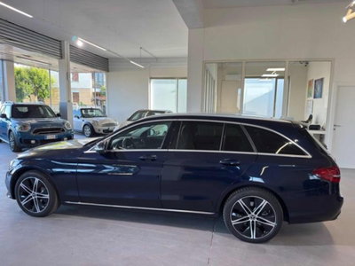 Mercedes-Benz Classe C Station Wagon 300 de Auto EQ-Power Premium (6)