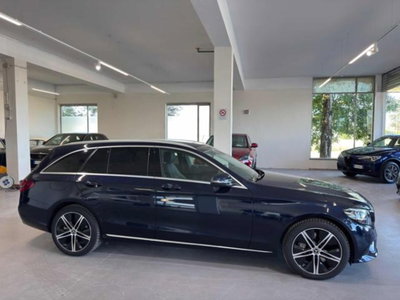 Mercedes-Benz Classe C Station Wagon 300 de Auto EQ-Power Premium (9)