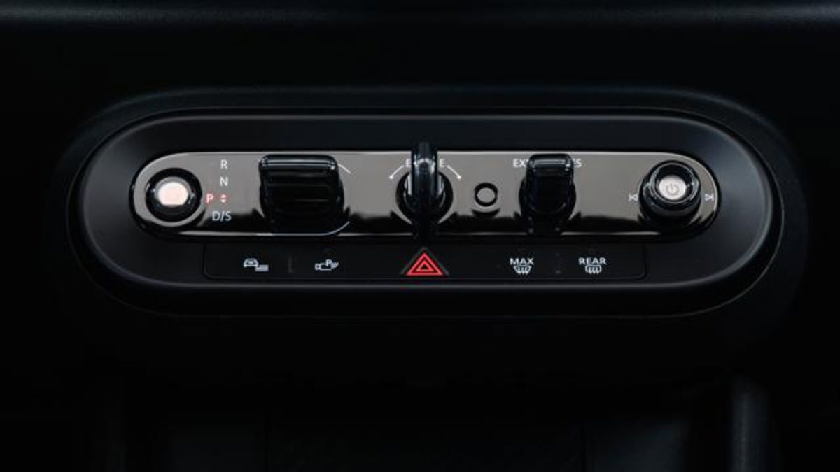 MINI Mini 2.0 John Cooper Works JCW (16)