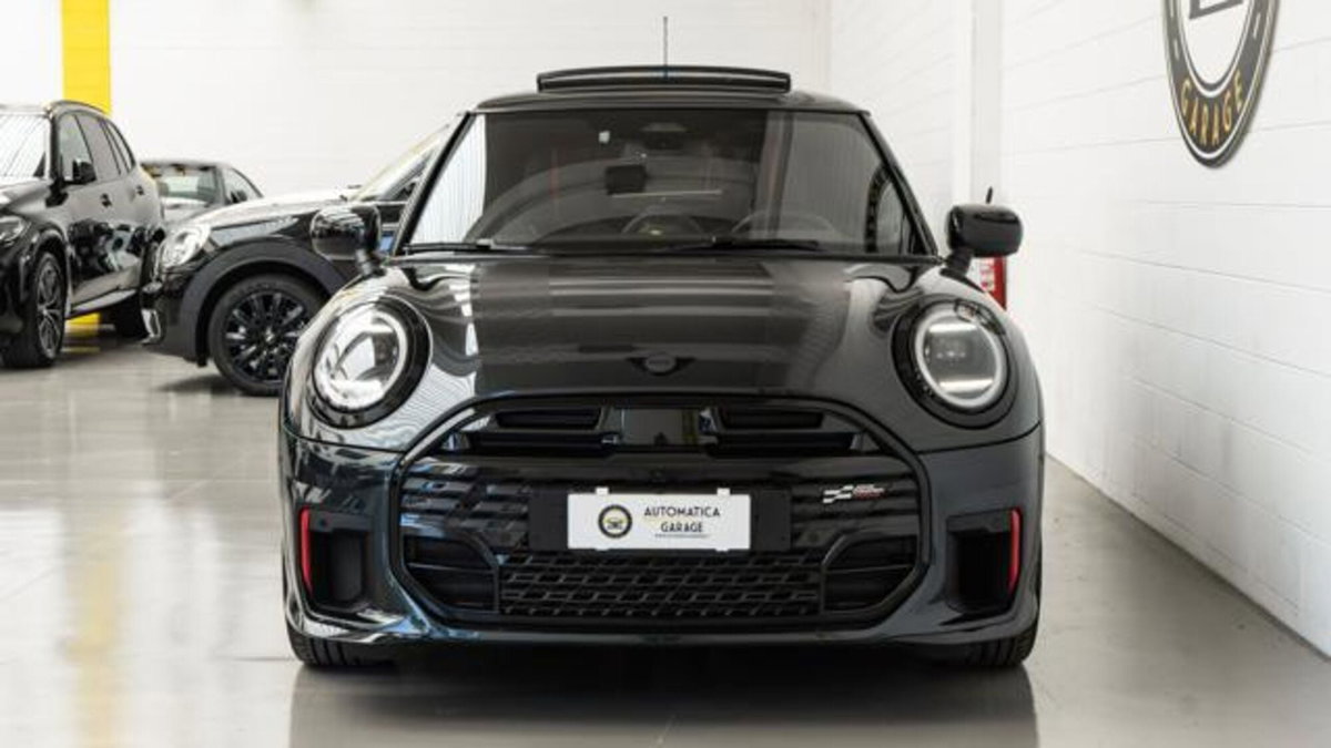 MINI Mini 2.0 John Cooper Works JCW (9)