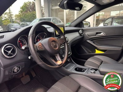 Mercedes-Benz CLA Shooting Brake 200 Premium (6)