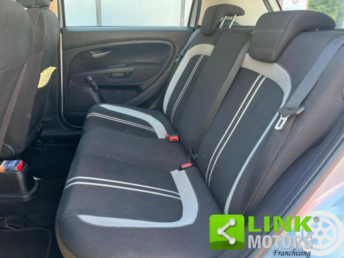 Fiat Grande Punto 1.2 5 porte Active (11)