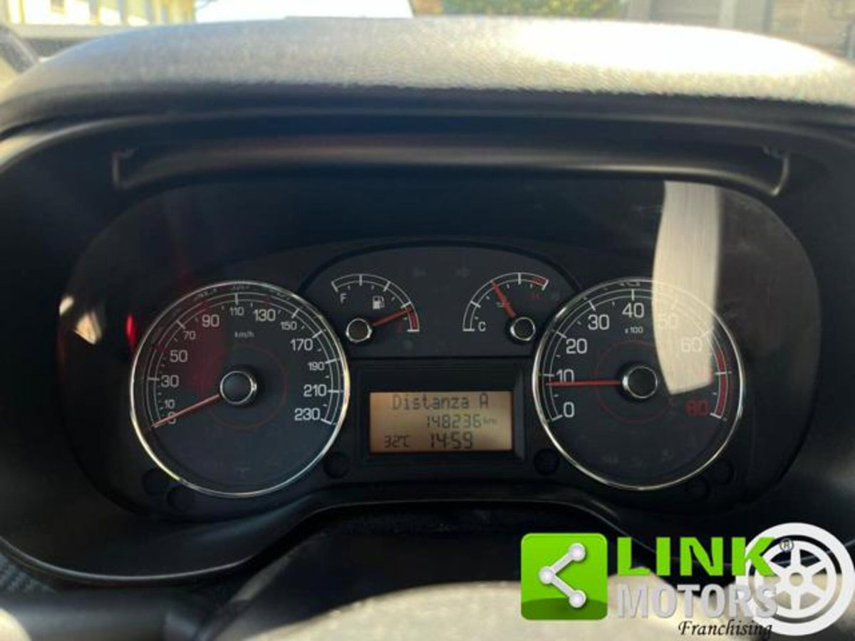 Fiat Grande Punto 1.2 5 porte Active (8)